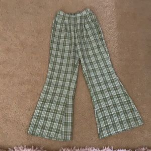Green flair pants